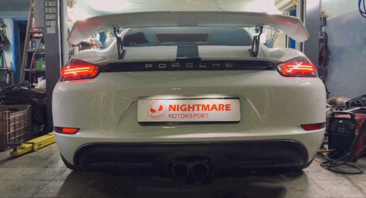 Porsche Cayman (2016)